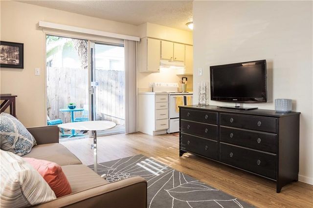 4209 Avenue B Ave 106, Austin, TX 78751