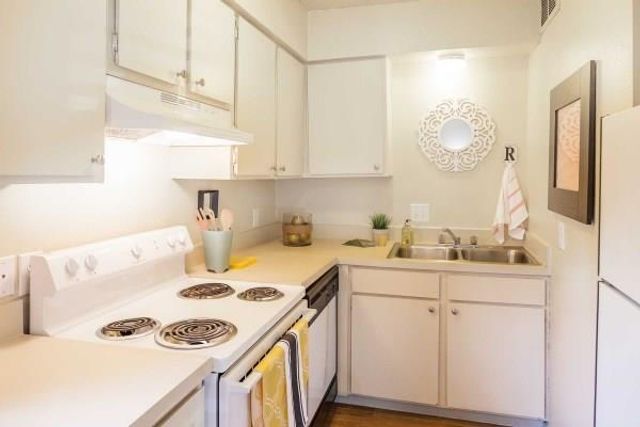 4209 Avenue B Ave 106, Austin, TX 78751