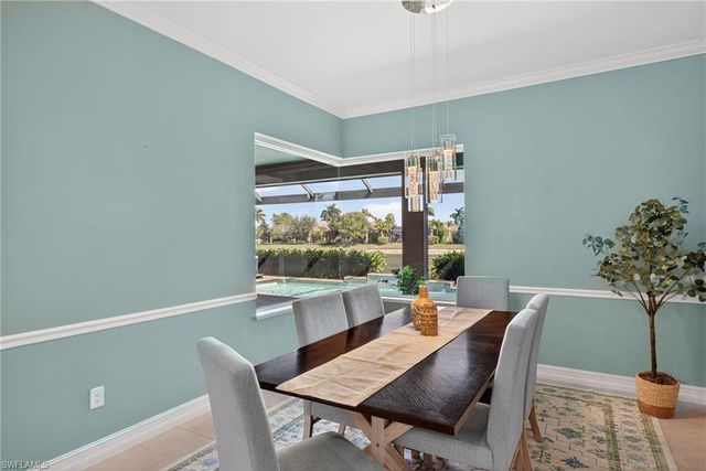 14748 Windward LN, Naples, FL 34114