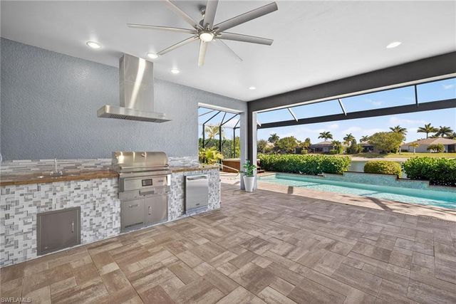 14748 Windward LN, Naples, FL 34114