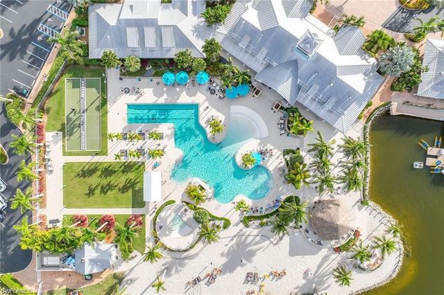 14748 Windward LN, Naples, FL 34114