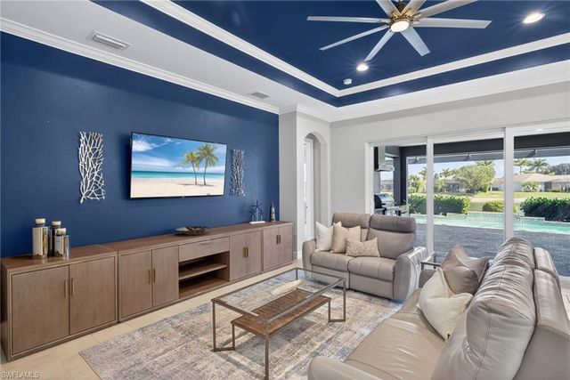 14748 Windward LN, Naples, FL 34114