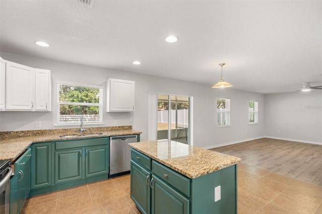 611 DEL PILAR DRIVE, Groveland, FL 34736