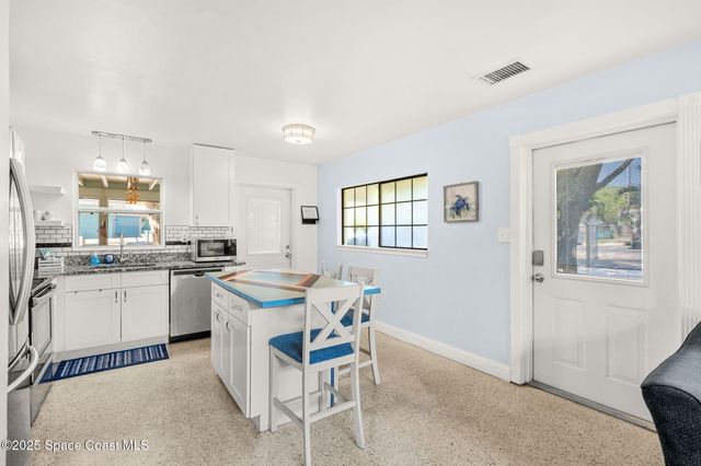 344 N Brevard Avenue, Cocoa Beach, FL 32931
