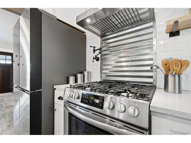 3047 S Washington St, Englewood, CO 80113