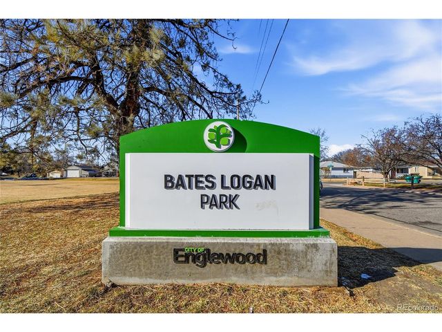 3047 S Washington St, Englewood, CO 80113