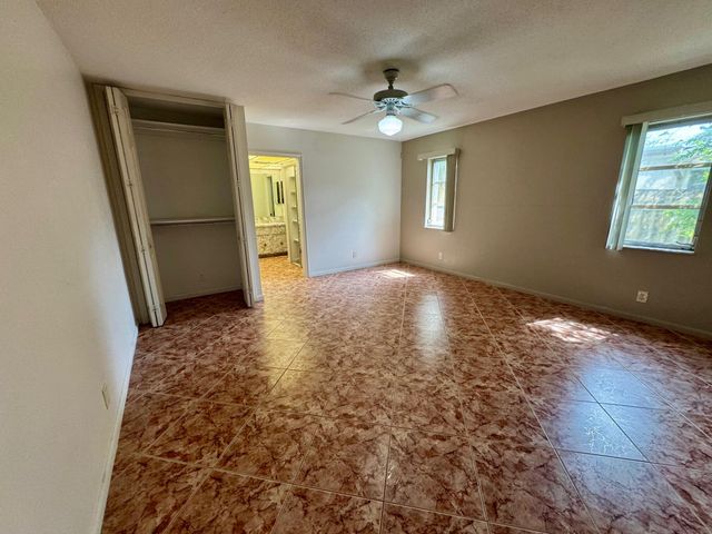 7441 SW 19th Street, Plantation, FL 33317