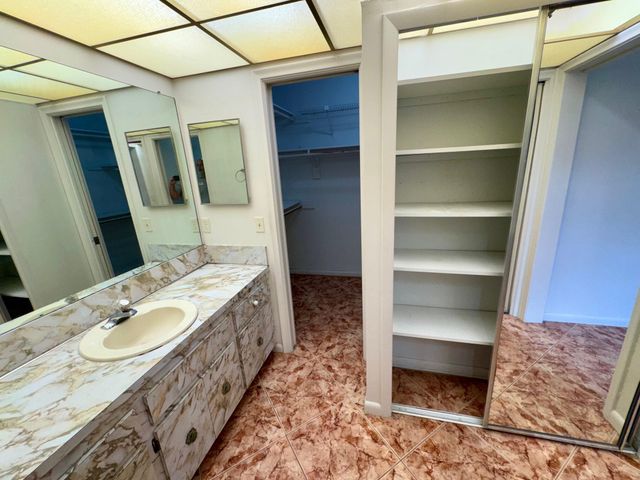 7441 SW 19th Street, Plantation, FL 33317