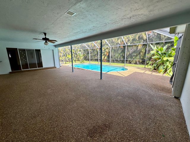 7441 SW 19th Street, Plantation, FL 33317