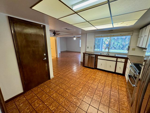 7441 SW 19th Street, Plantation, FL 33317