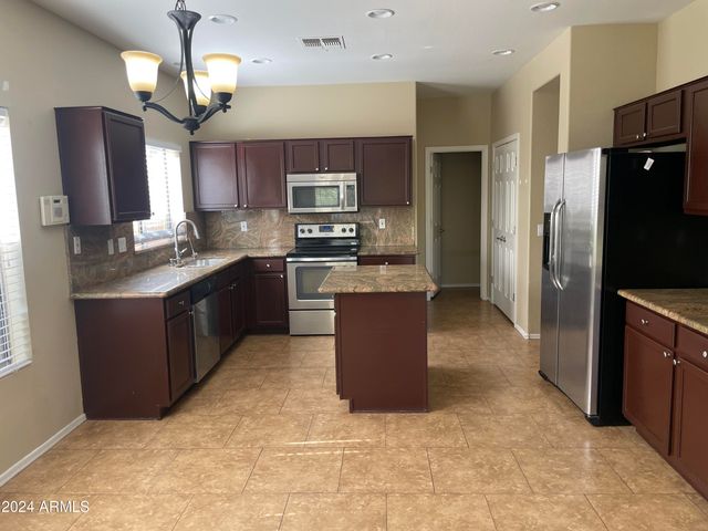 40435 N ACADIA Court, Anthem, AZ 85086