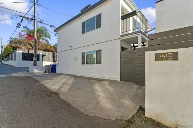 4671-73 Terrace Dr, San Diego, CA 92116
