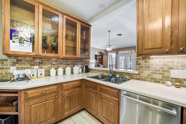 14420 Walters Road 9, Houston, TX 77014