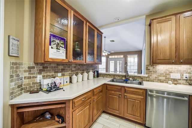 14420 Walters Road 9, Houston, TX 77014