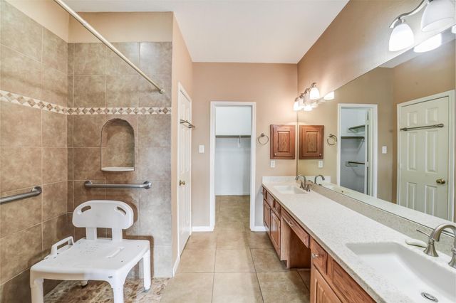 14420 Walters Road 9, Houston, TX 77014