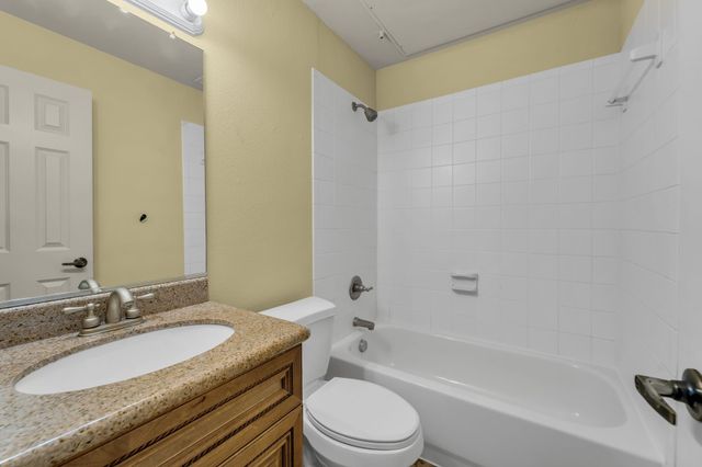 2203 N Carroll Avenue 2, Dallas, TX 75204