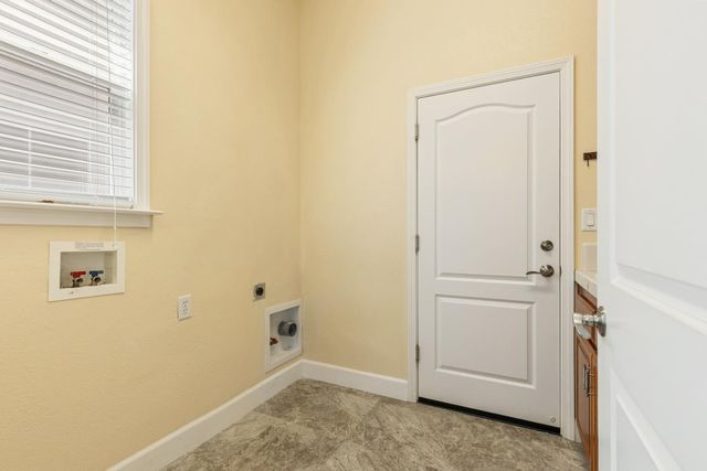 6080 Creekberry Way, El Dorado Hills, CA 95762