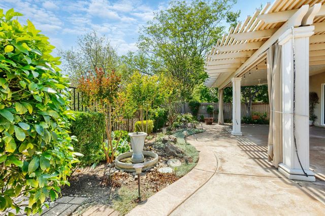 6080 Creekberry Way, El Dorado Hills, CA 95762