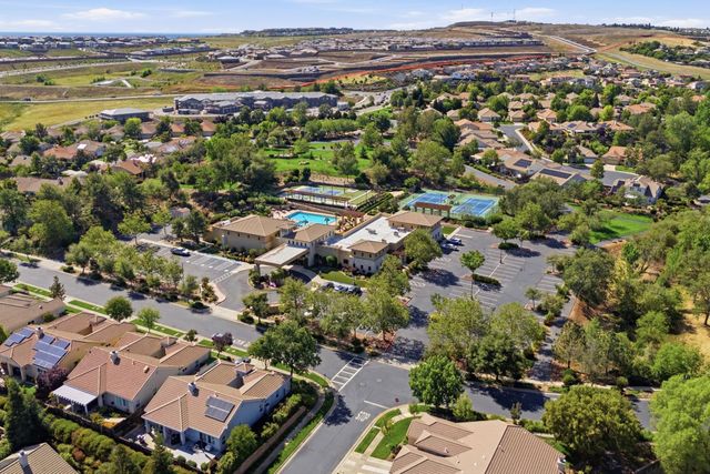 6080 Creekberry Way, El Dorado Hills, CA 95762