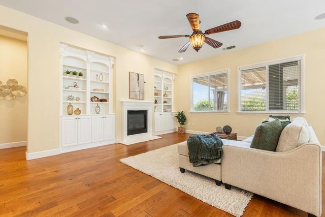 6080 Creekberry Way, El Dorado Hills, CA 95762
