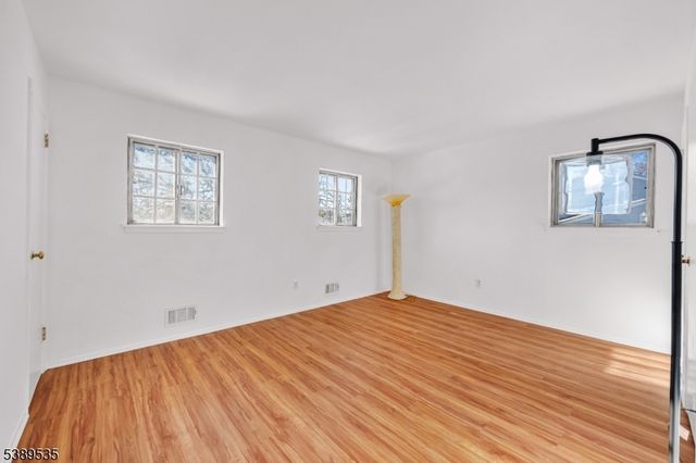 24 Conerly Rd, Franklin Twp., NJ 08873