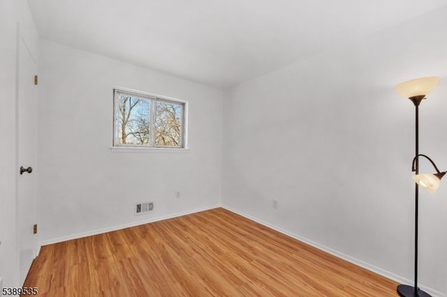 24 Conerly Rd, Franklin Twp., NJ 08873