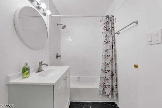 24 Conerly Rd, Franklin Twp., NJ 08873