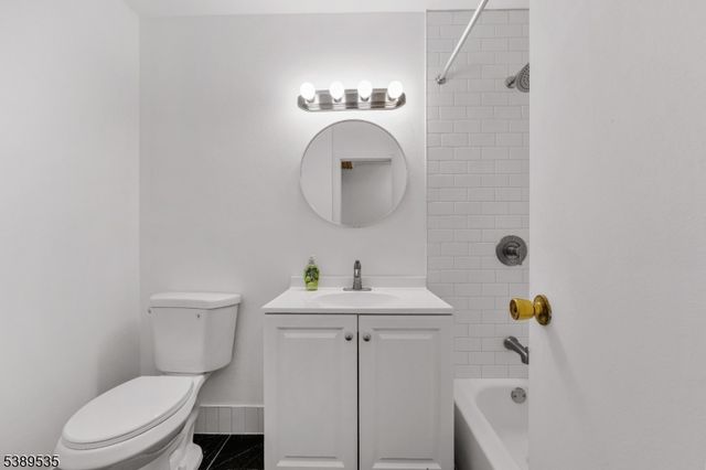 24 Conerly Rd, Franklin Twp., NJ 08873