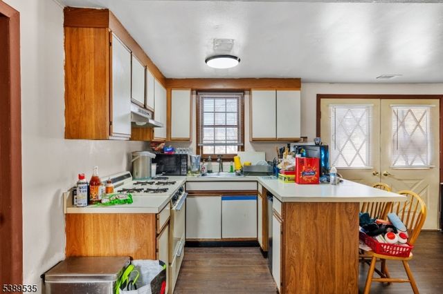 24 Conerly Rd, Franklin Twp., NJ 08873