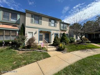 11 Interlaken Court 6, Freehold, NJ 07728