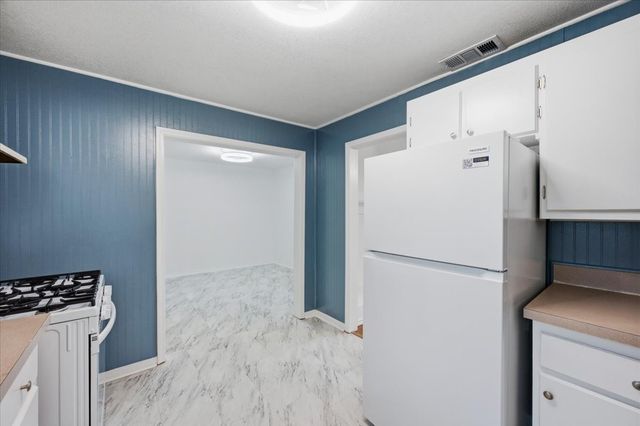 1304 Cardinal Street, Arlington, TX 76010