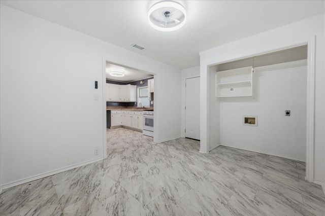 1304 Cardinal Street, Arlington, TX 76010