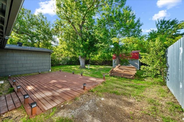 1304 Cardinal Street, Arlington, TX 76010