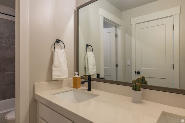 1369 E HAVITURE WAY, Eagle Mountain, UT 84005