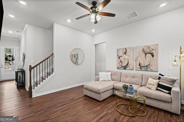 469 Bishop Lane, Woodstock, GA 30188