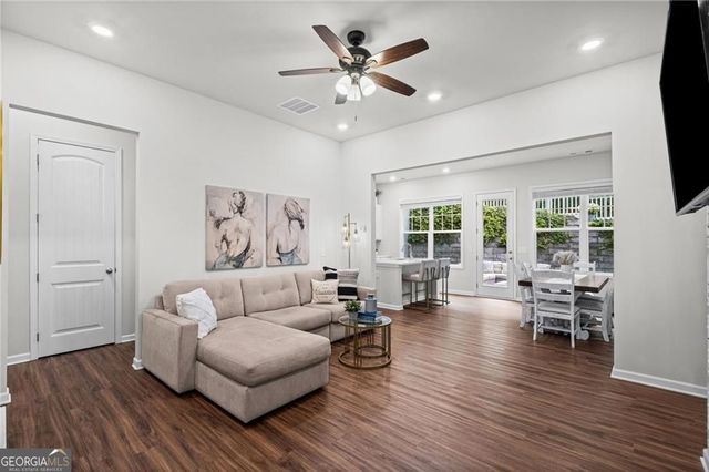 469 Bishop Lane, Woodstock, GA 30188