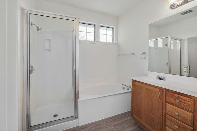 8518 Cahill DR 9, Austin, TX 78729