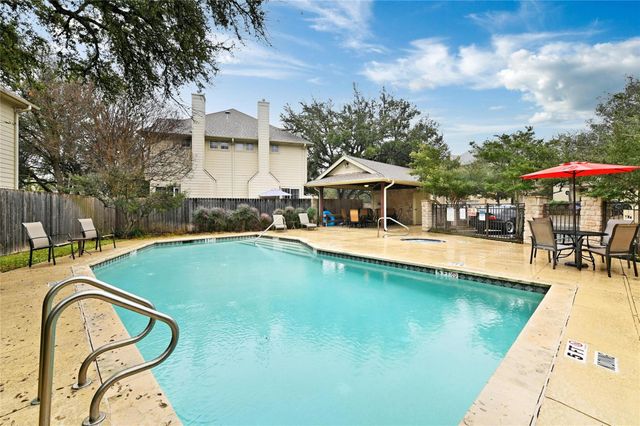 8518 Cahill DR 9, Austin, TX 78729