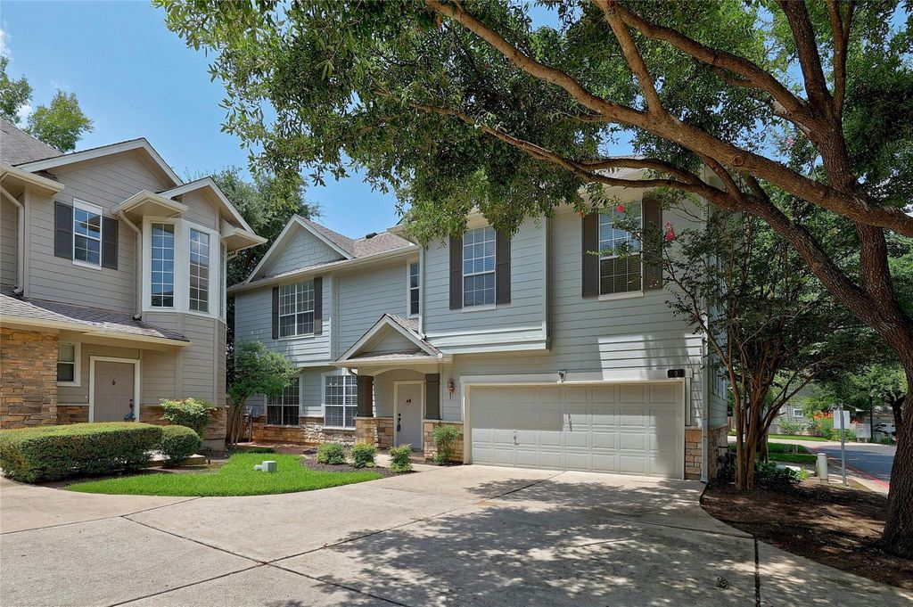 8518 Cahill DR 9, Austin, TX 78729