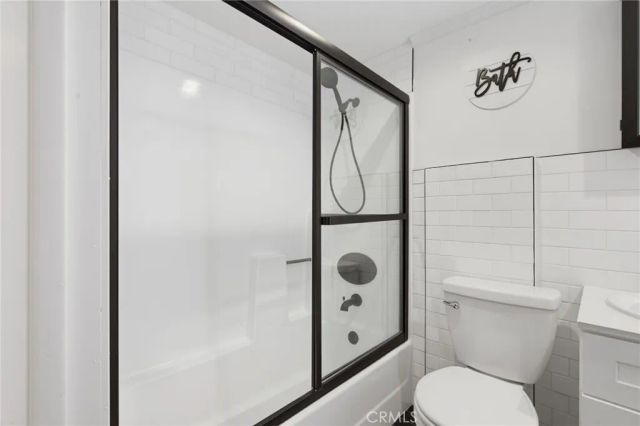 1073 W Upland Avenue, San Pedro, CA 90732