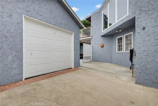 1073 W Upland Avenue, San Pedro, CA 90732