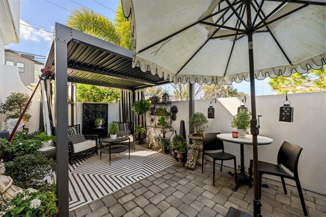 503 N MANHATTAN AVENUE, Tampa, FL 33609