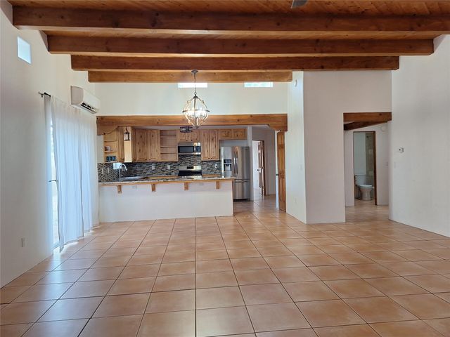 997 Calle Carmilita, Santa Fe, NM 87505