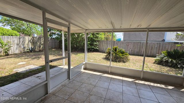 8636 CHARLESGATE Circle N, Jacksonville, FL 32244