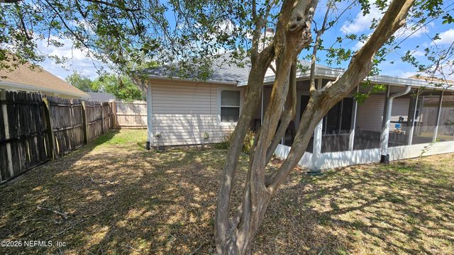 8636 CHARLESGATE Circle N, Jacksonville, FL 32244