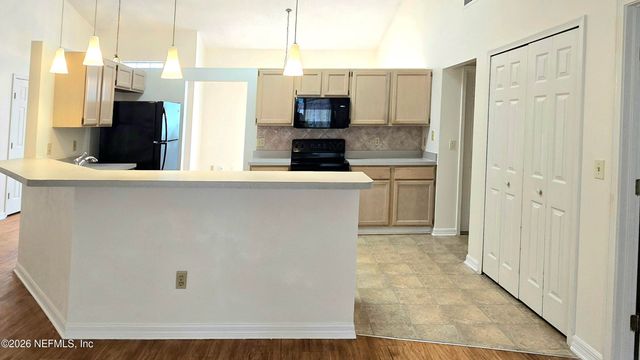 8636 CHARLESGATE Circle N, Jacksonville, FL 32244