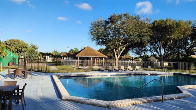 13337 SW 112th Pl, Miami, FL 33176