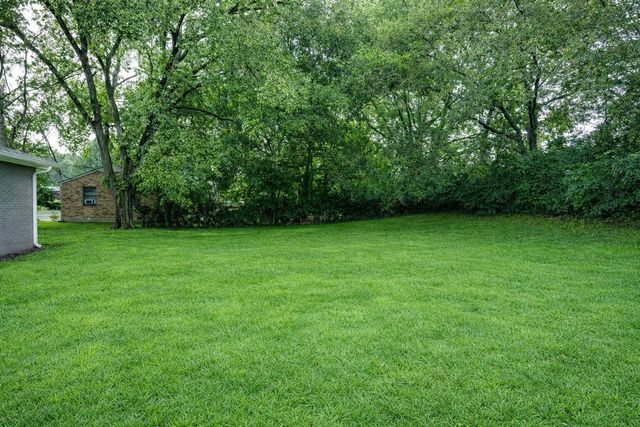 100 Haven St, Hendersonville, TN 37075