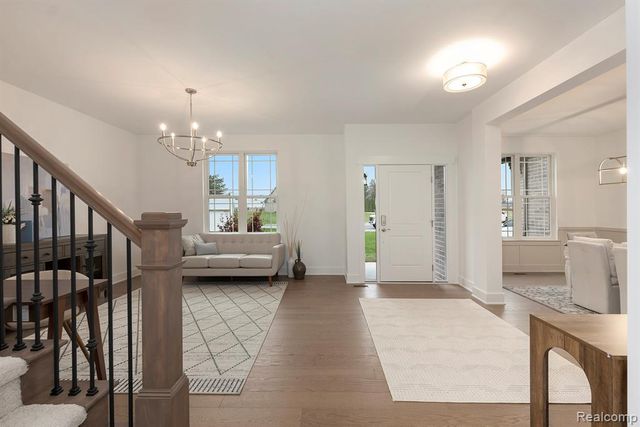 7699 Orchard Lane, Washington, MI 48095