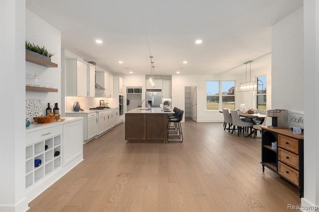 7699 Orchard Lane, Washington, MI 48095